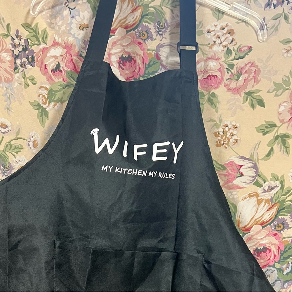 Black Wifey  Apron